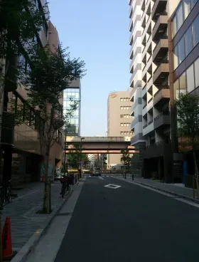 日本橋本町THビル(和光純薬ビル)の外観