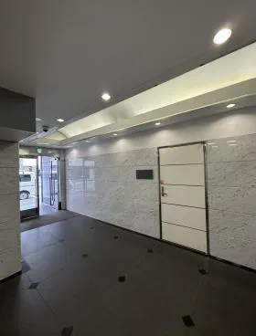 藤和入船ビルの外観