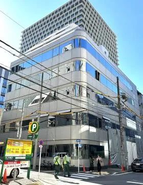 第1アマイビルの外観