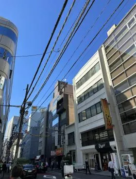 第1アマイビルの外観