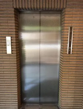 木原造林市谷ビルの外観