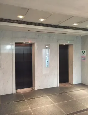 全研プラザの外観