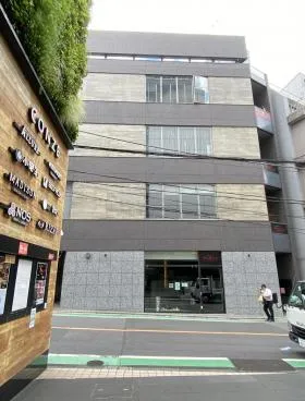 CONZE恵比寿ビルの外観