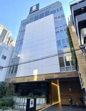 CONZE恵比寿ビルの外観