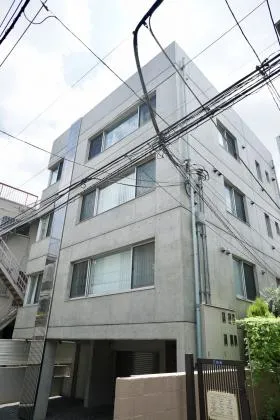 水戸ビルの外観