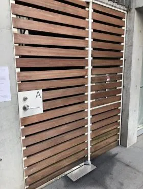 モデリアブリュット北参道の外観