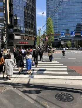 近鉄銀座中央通りビルⅡビルの外観