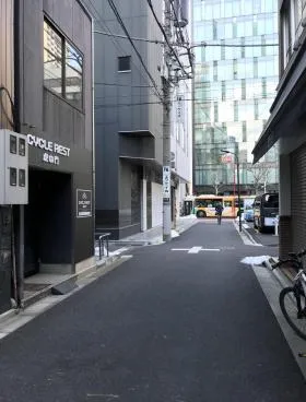 西新橋ビルの外観