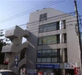 エステート中町ビルの外観
