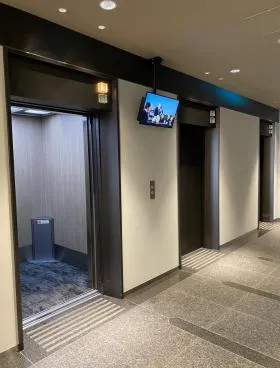 KDX飯田橋スクエアビルの外観