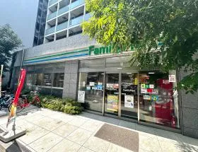 ファミリーマート