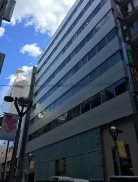 新宿三葉ビルの外観