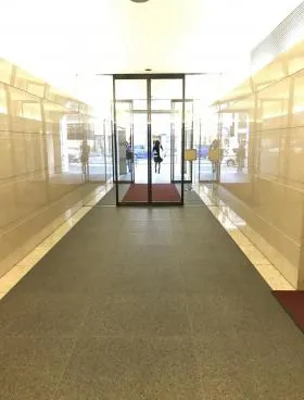 原宿ソフィアビルの外観