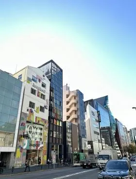 原宿ソフィアビルの外観