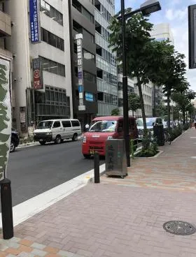 京橋グラスゲート(旧:京橋富士ビル)ビルの外観