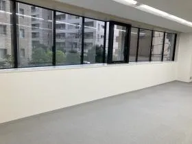 赤坂ウィングビルの外観
