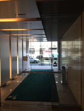 クローバー芝公園ビルの外観