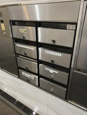 オーク入船ビルの外観