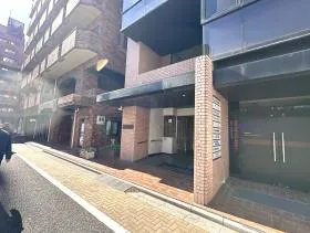 花園公園ビルの外観