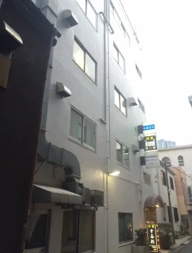 小泉ビルの外観