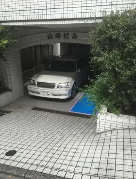 山崎ビルの外観