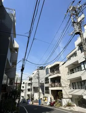 山崎ビルの外観