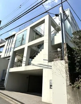 ROOB7の外観