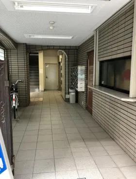横山ビルの外観