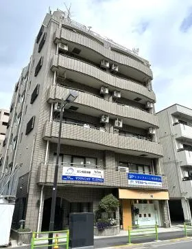 横山ビルの外観