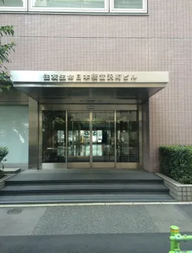 住友生命日本橋富沢町ビルの外観