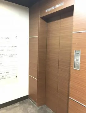 アライアンス関内ビルの外観
