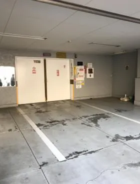 アライアンス関内ビルの外観