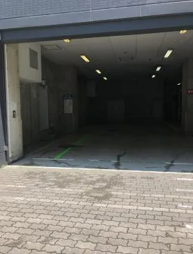 住友生命勝どき電算棟ビルの外観