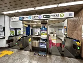 九段下駅