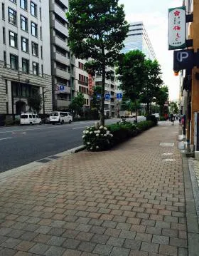 千代田ノースビル(旧和泉屋パーキングビル)ビルの外観