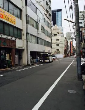 新星ブルービルの外観