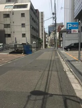 猿楽堂ビルの外観