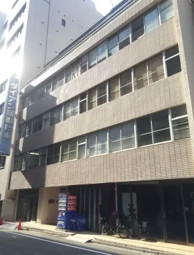 ダイアン麹町ビルの外観