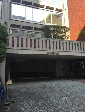 麹町ダイビルの外観