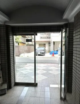 ペアーズビルの外観
