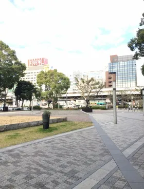 共立関内ビルの外観