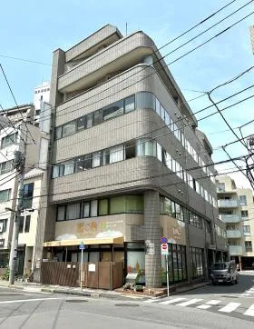 吉見屋ビルディングの外観
