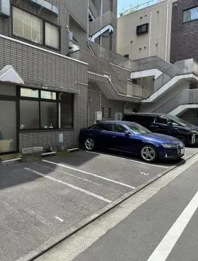 吉見屋ビルディングの外観