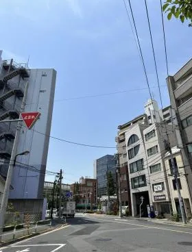 吉見屋ビルディングの外観