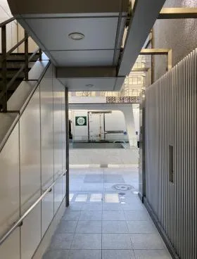 八重洲N3ビルの外観