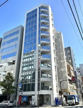 トナカイ神田タワーの外観