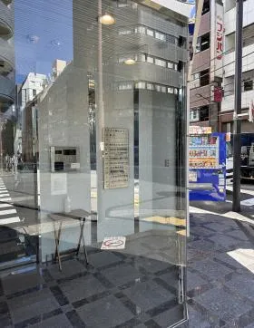 トナカイ神田タワーの外観