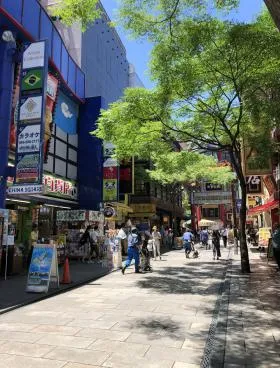 チャイナスクエアの外観