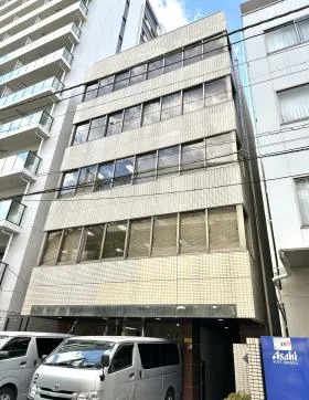マツダビルの外観