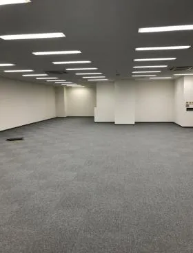 虎ノ門ワイコービルの外観